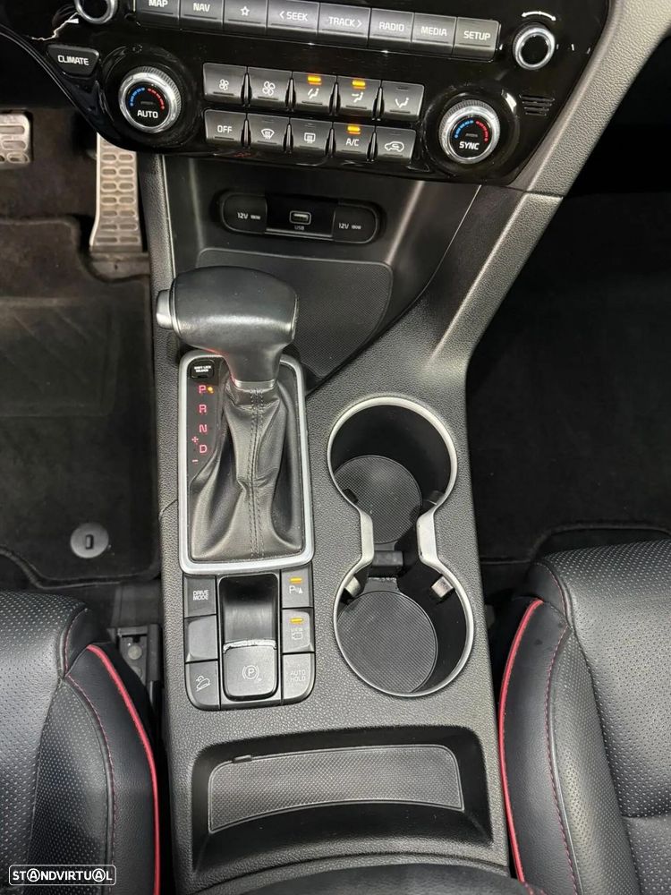 Kia Sportage 1.6 T-GDI GT Line 7DCT - 8