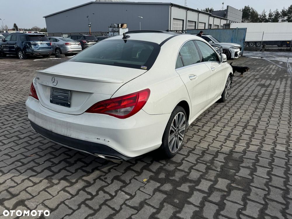 Mercedes-Benz CLA 250 7G-DCT