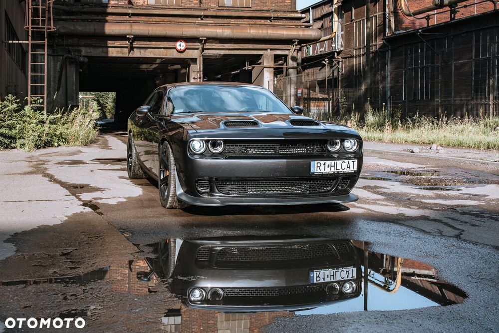 Dodge Challenger 6.2 Hellcat - 3