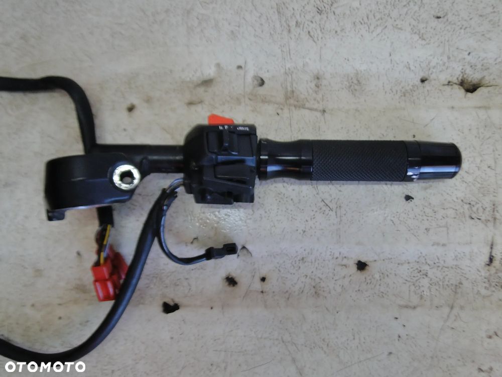 HONDA CBR 600F F3 RĄCZKA PRZEŁĄCZNIK MANETKA PRAWA 94-98r EUROPA - 3
