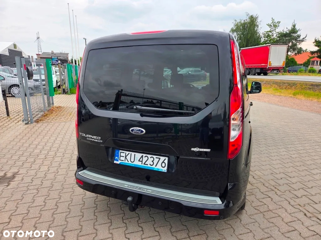 Ford Tourneo Connect Grand - 10