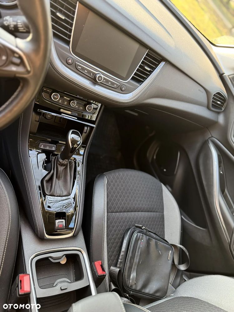 Opel Grandland X 1.6 T Elite S&S - 16