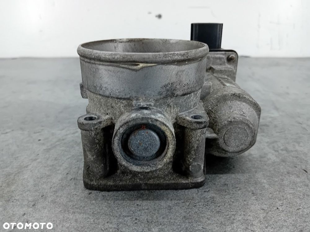 PRZEPUSTNICA INFINITI FX35 SERA576-01 3.5 V6 - 3