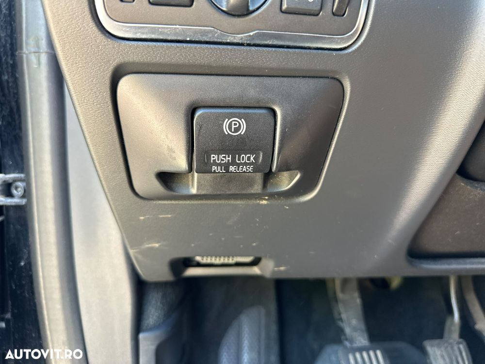 Volvo XC 60 D3 Start-Stop Momentum - 21