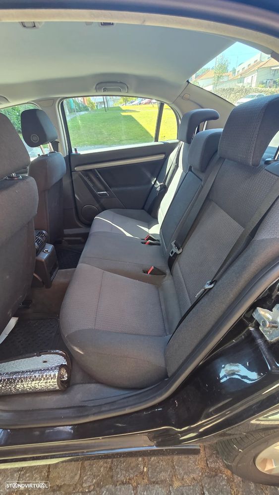 Opel Vectra 1.6 Executive - 10