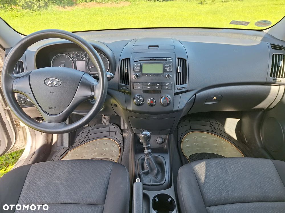 Hyundai i30 1.4 Base - 19