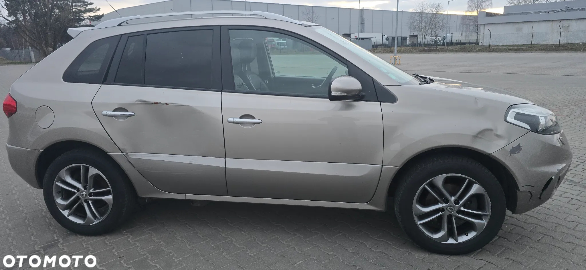Renault Koleos 2.0 dCi FAP 4x2 Dynamique - 11