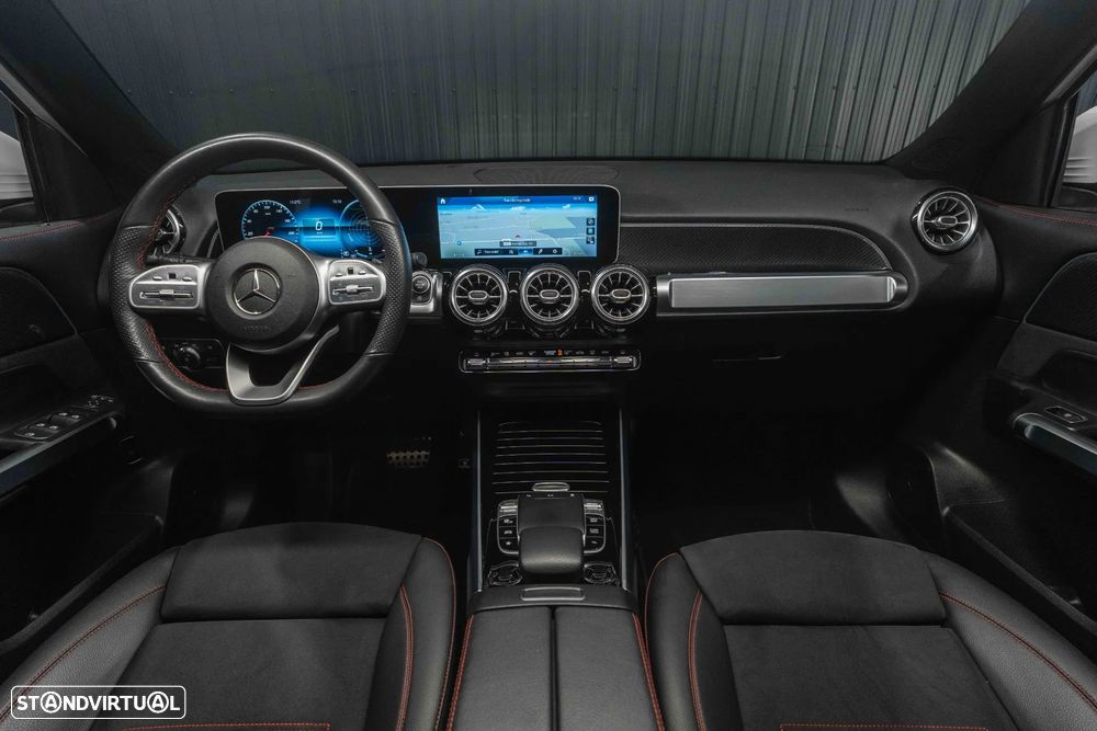 Mercedes-Benz GLB 200 7G-DCT AMG Line - 6