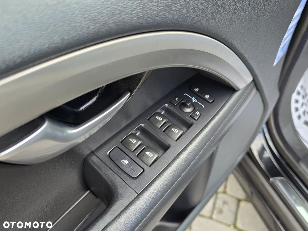 Volvo V70 D4 Summum - 30