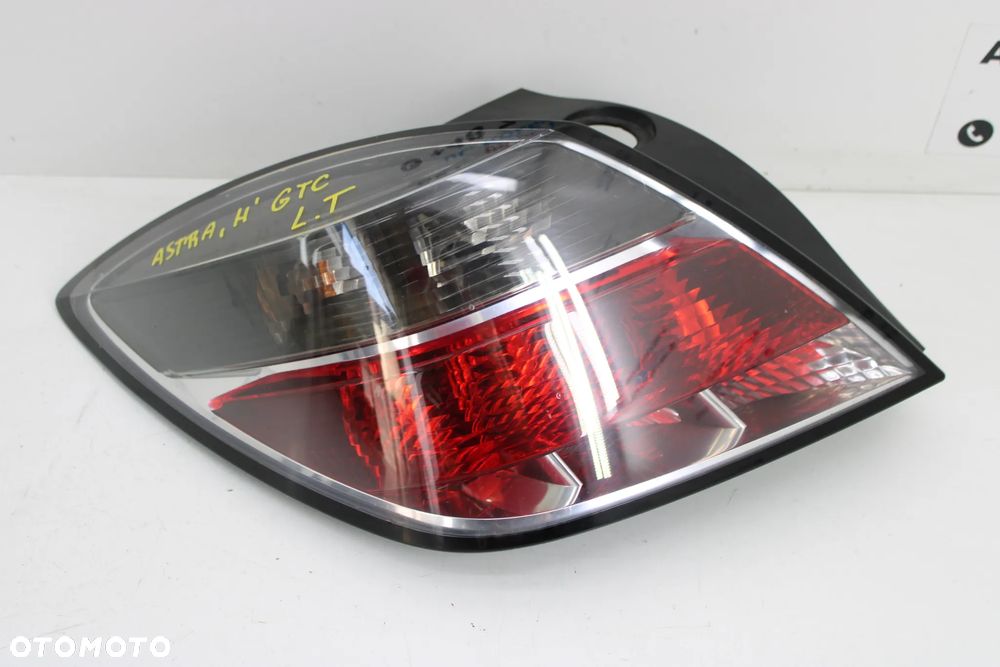 Opel Astra H GTC Lampa Tył Hella - 11