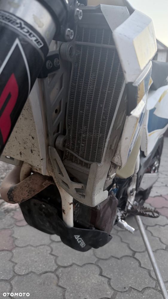 Husqvarna FE - 7