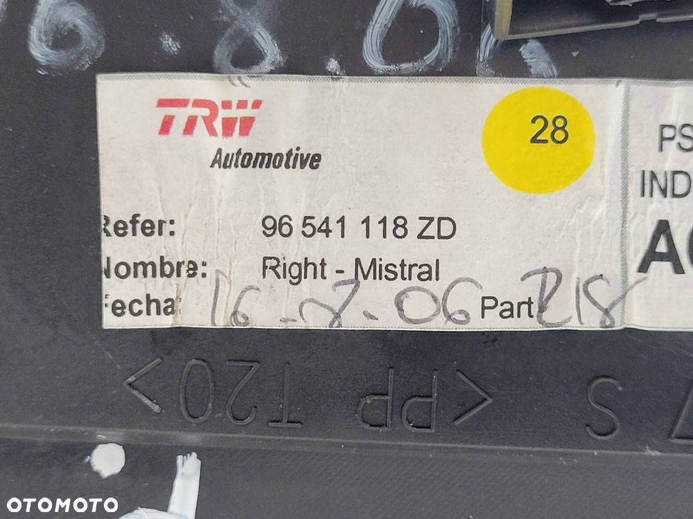 KRATKA NAWIEWU LEWA PRAWA KOMPLET CITROEN C4 PICASSO 96541118 96541119 - 11