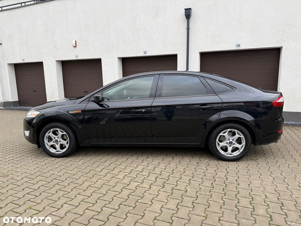 Ford Mondeo 2.0 TDCi Ambiente - 8