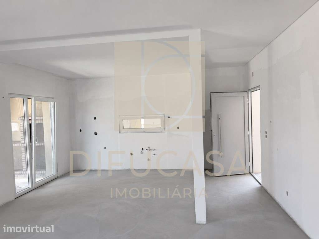 R280 Moradia T3 + GARAGEM (19m2) - Grande imagem: 4/13