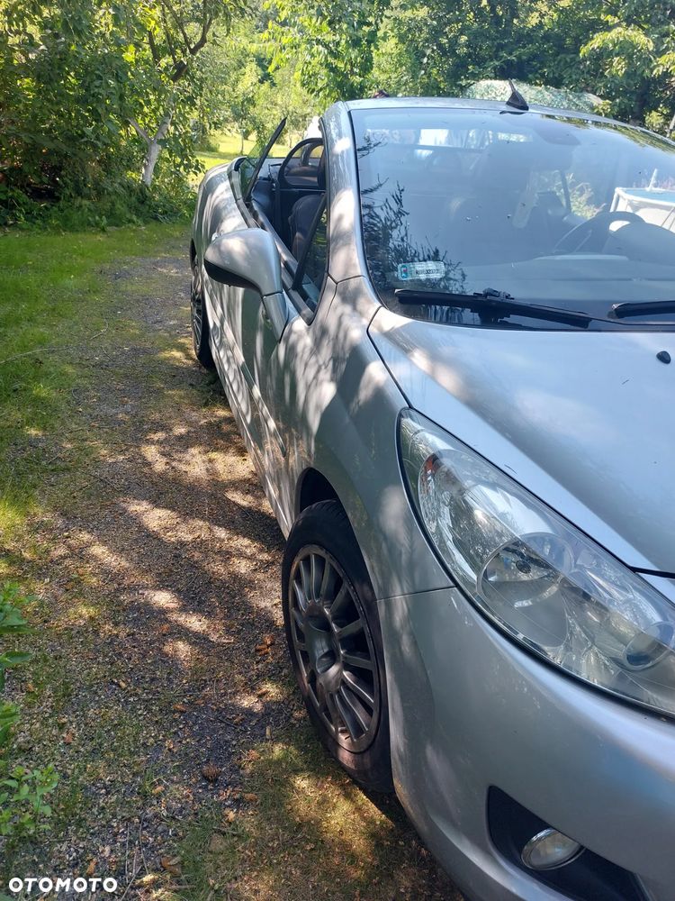 Peugeot 207 CC - 4
