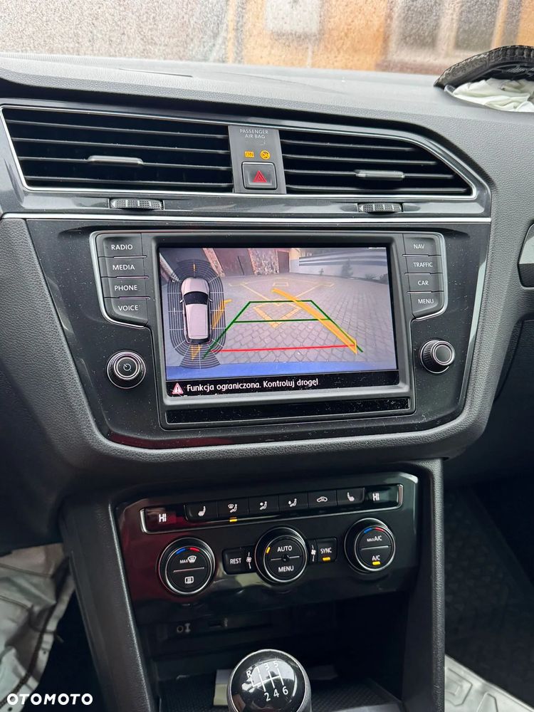 Volkswagen Tiguan 2.0 TDI Sport&Style - 9