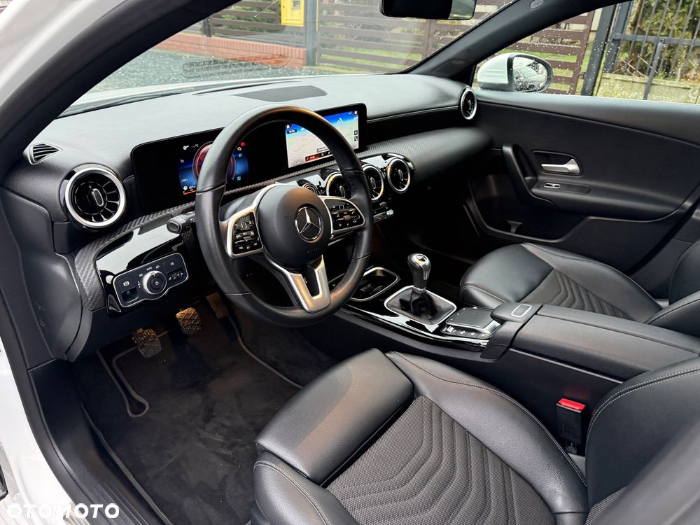 Mercedes-Benz Klasa A 180 d Style - 15