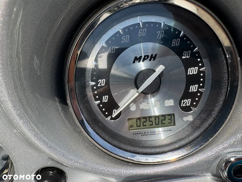 Harley-Davidson Touring Electra Glide - 19