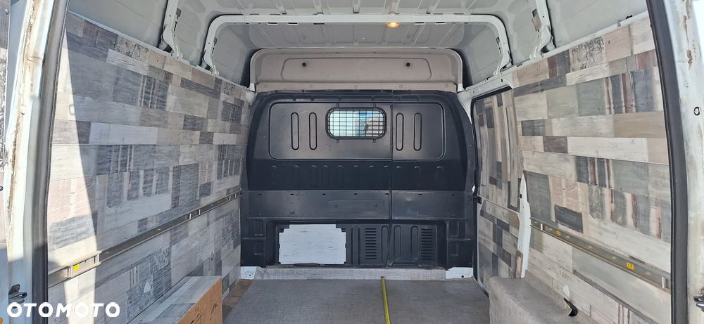 Ford Transit - 8