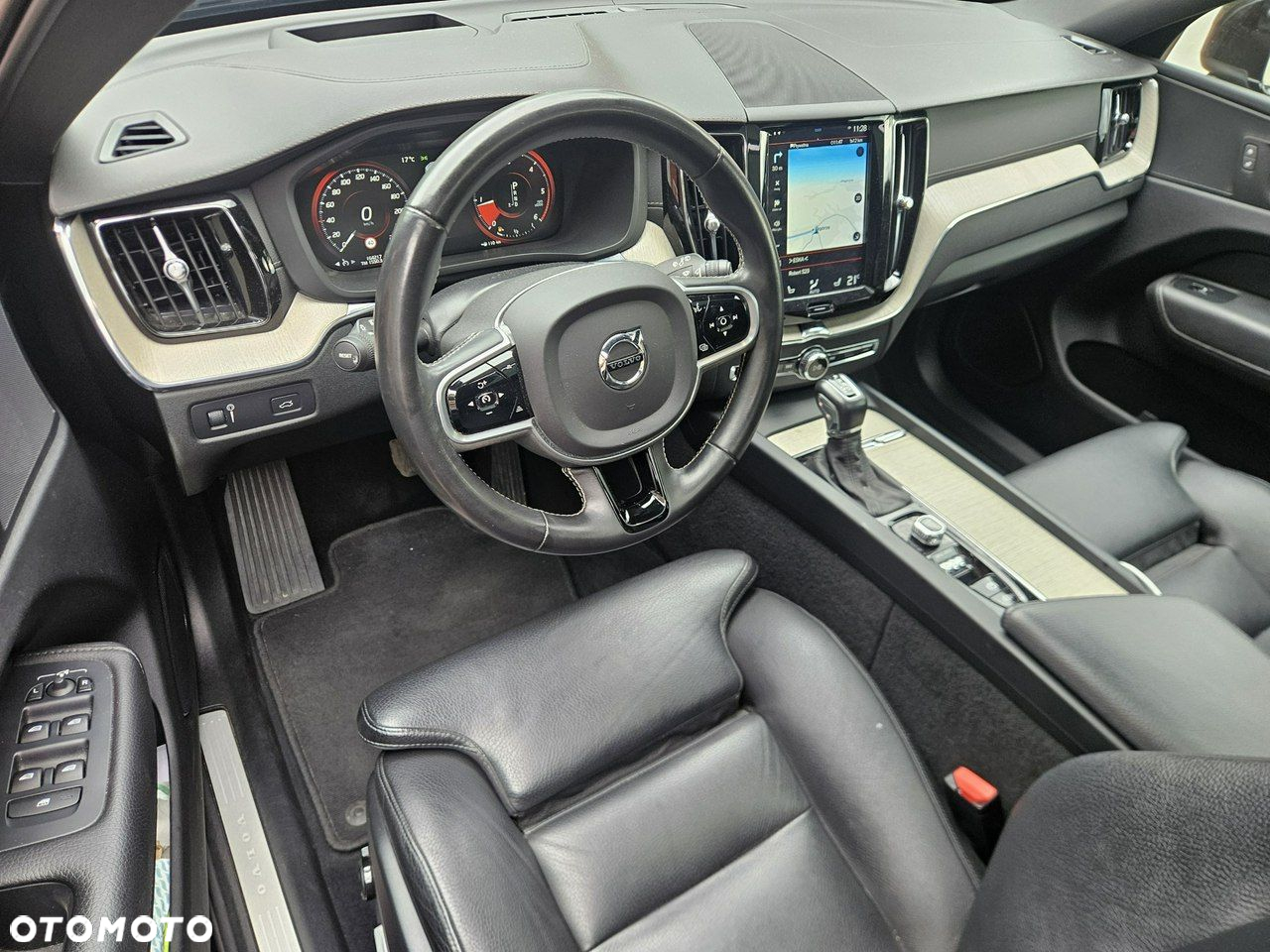 Ford Edge - 8