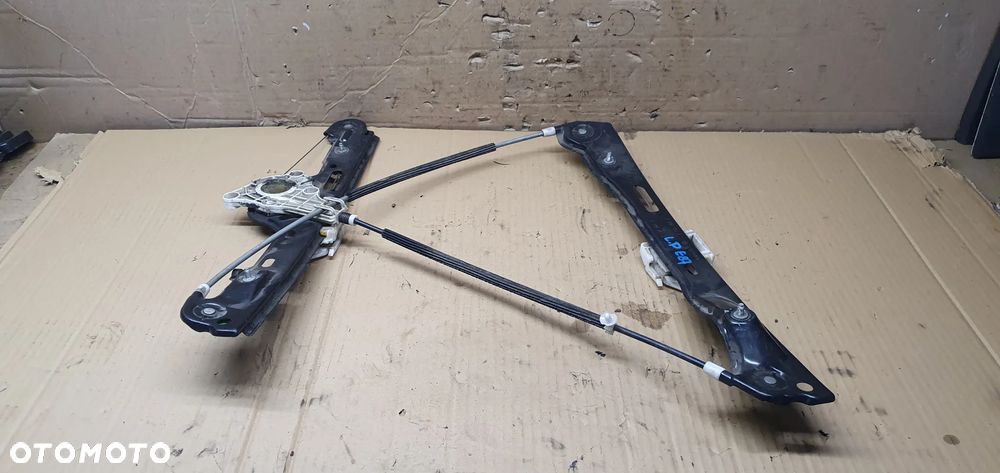 Mechanizm podnośnik szyby lewy przód BMW 1 E87 7067795S 7138465E - 1