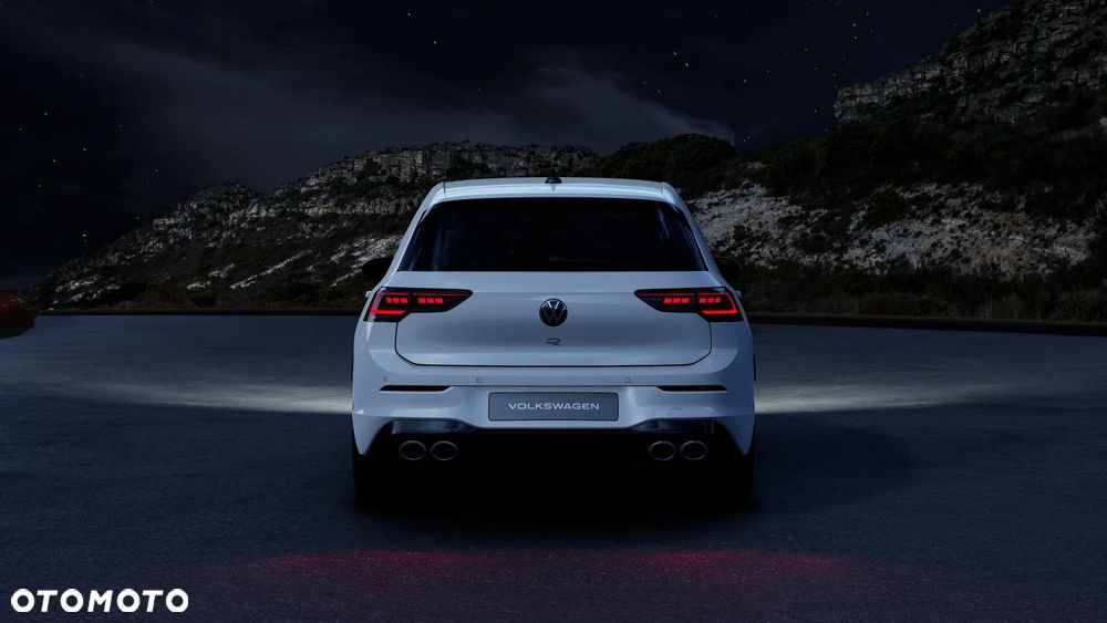 Volkswagen Golf 2.0 TSI 4Motion R DSG - 12