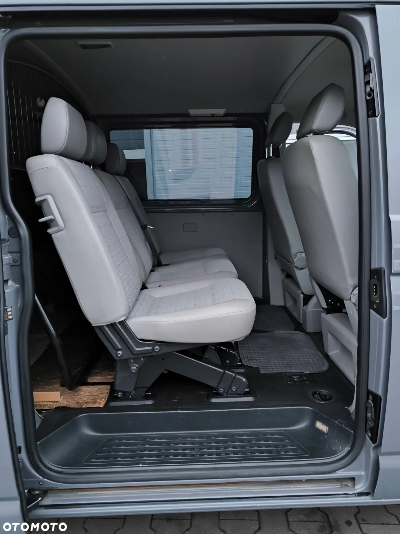 Volkswagen T5 - 2