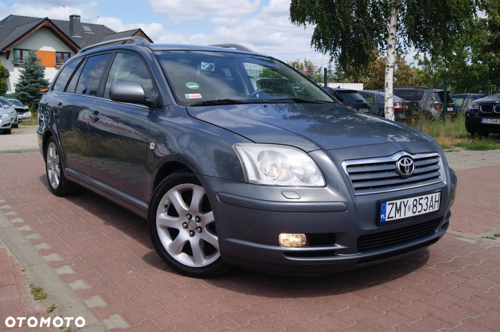 Toyota Avensis 2.0 VVT-i Sol - 2