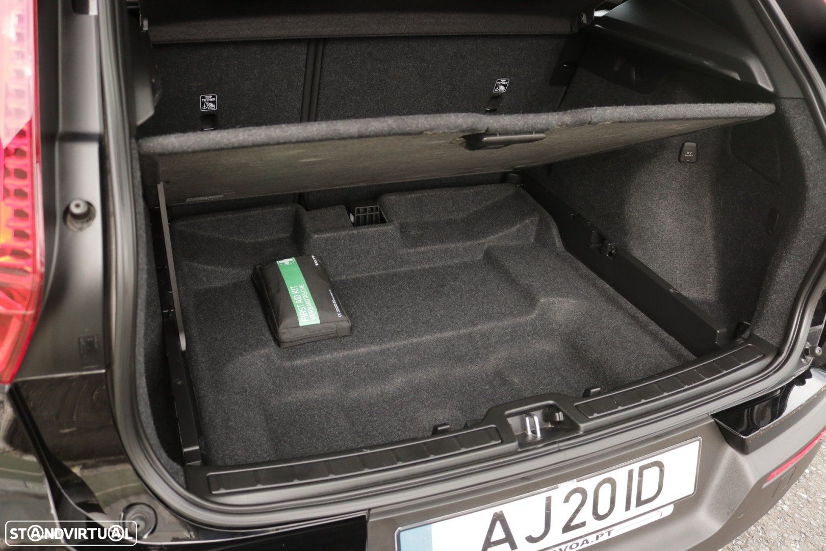 Volvo XC 40 1.5 T2 Momentum Core - 17