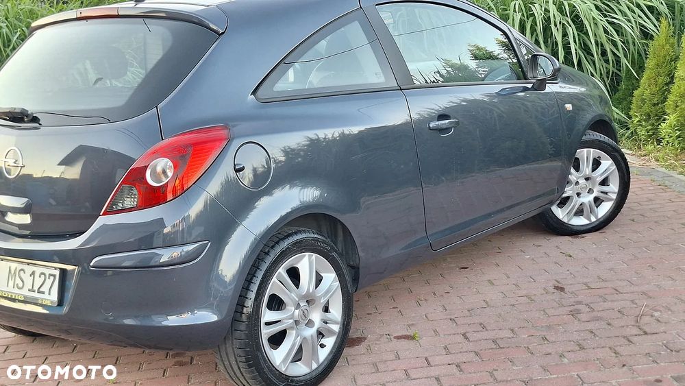 Opel Corsa 1.2 16V Silverline Easytronic - 3