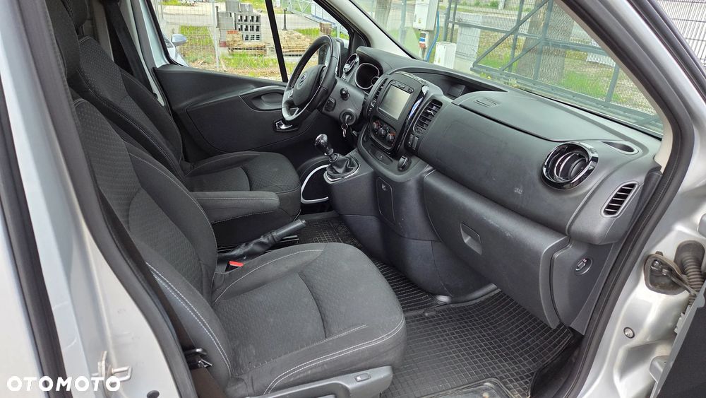 Opel Vivaro L2H1 2.9t Edition Elegance - 10