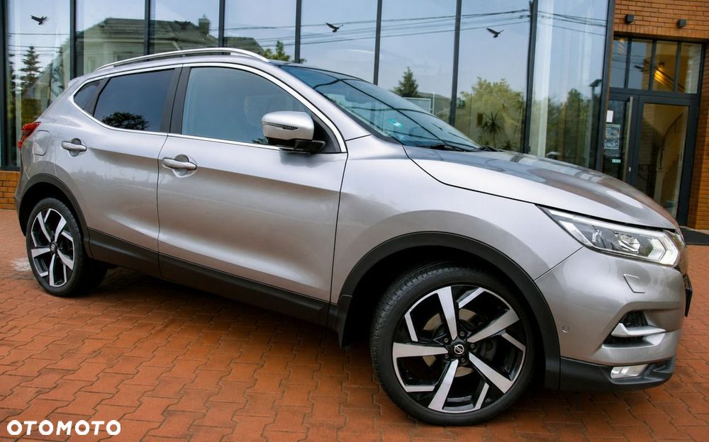 Nissan Qashqai 1.2 DIG-T Xtronic TEKNA+ - 29