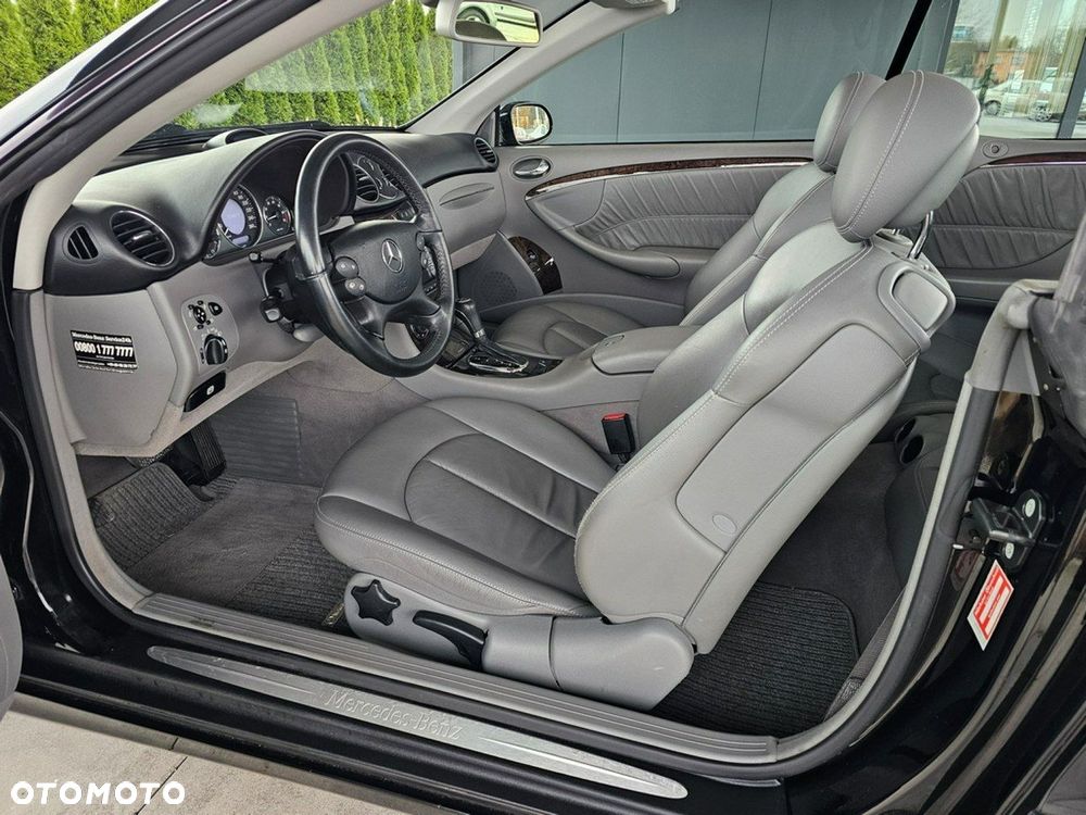 Mercedes-Benz CLK - 20