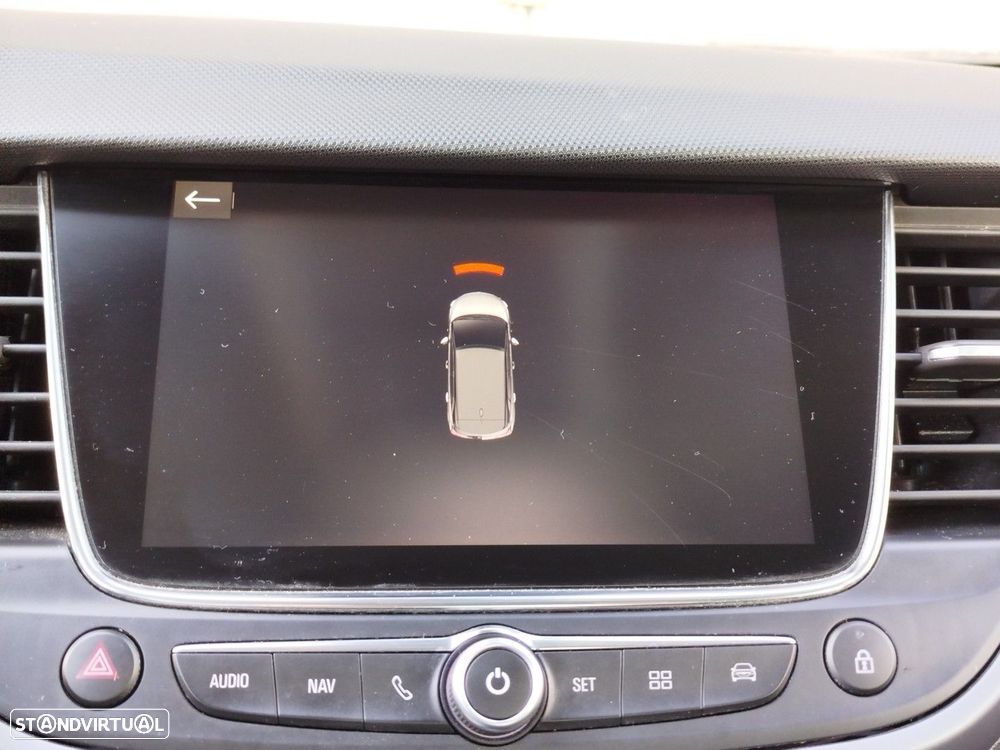 Opel Crossland 1.2 T Business Edition - 36