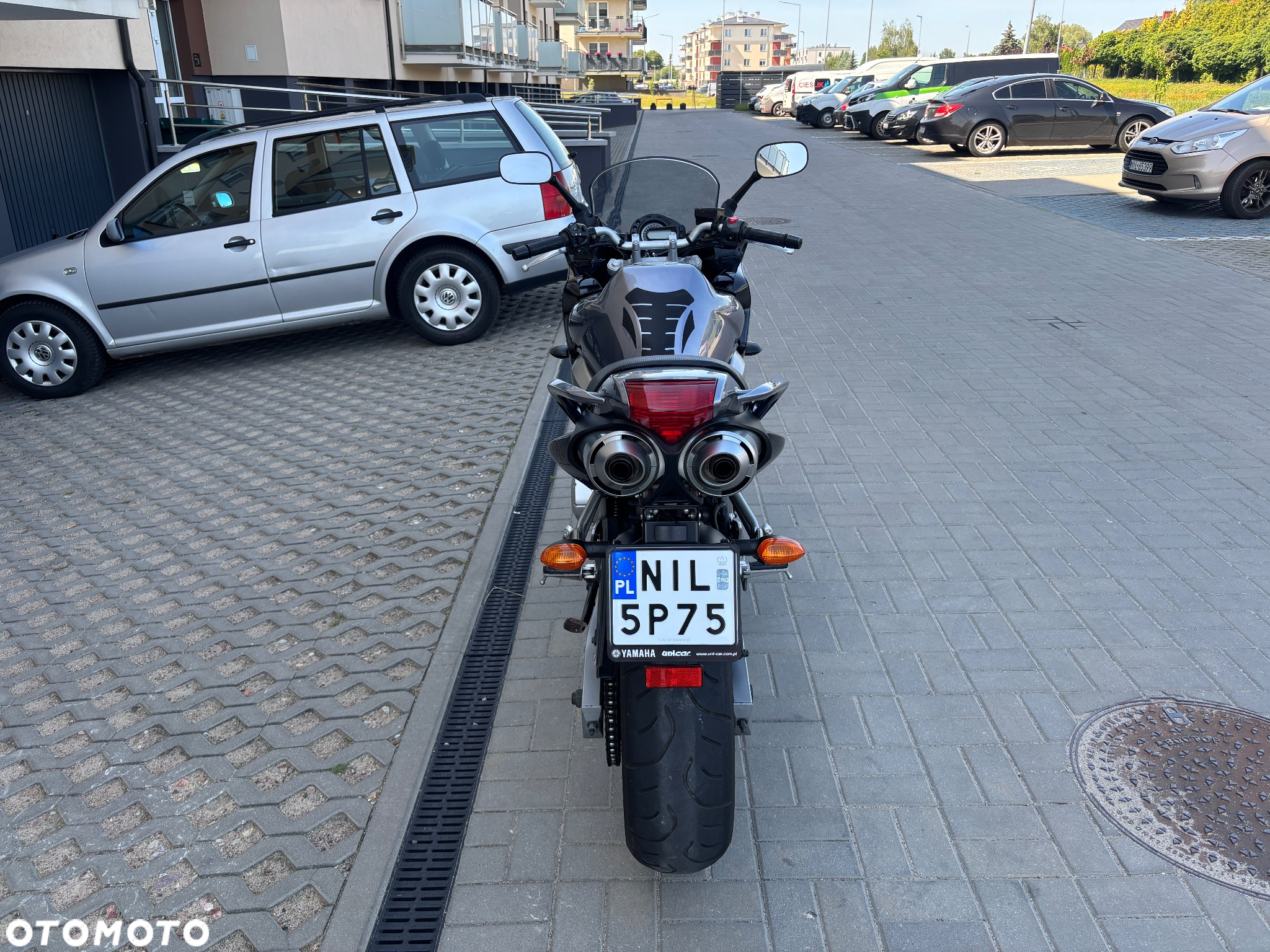 Yamaha FZ6 - 6