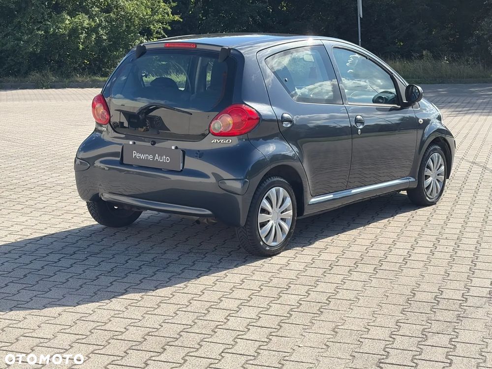 Toyota Aygo - 6