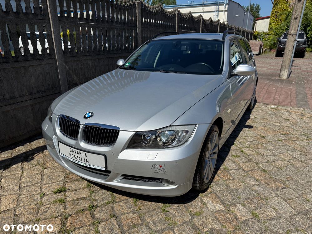 BMW Seria 3 325i - 19