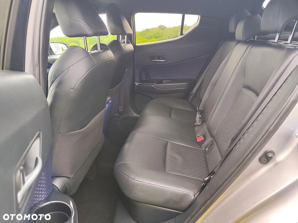 Toyota C-HR 1.8 Hybrid GPF Executive - 22