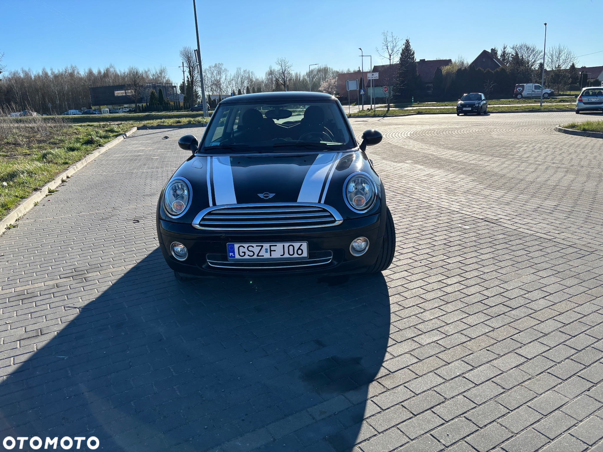 MINI Cooper Standard - 5