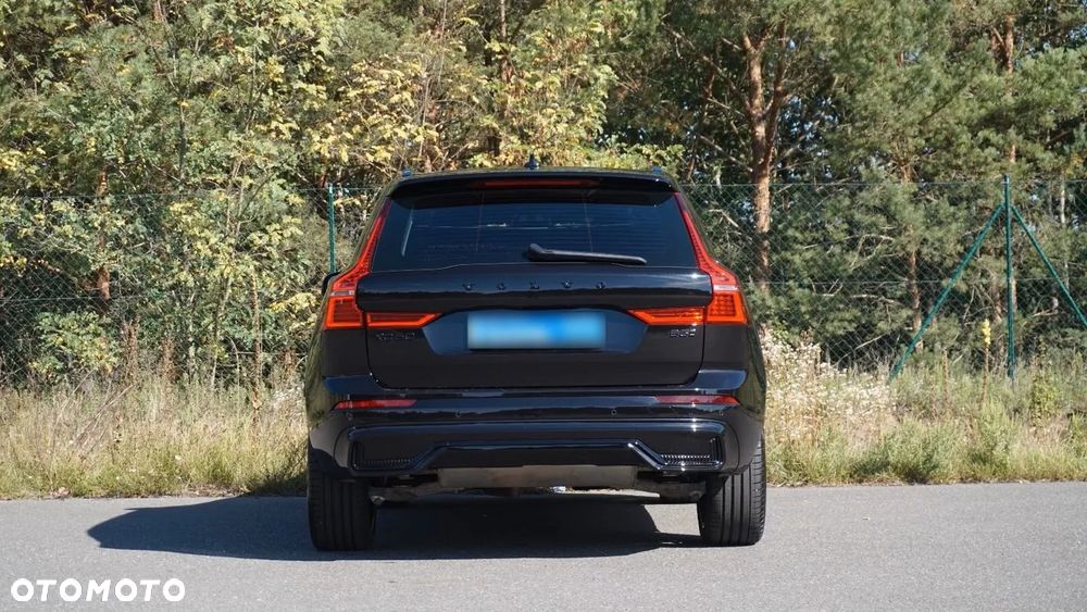 Volvo XC 60 B5 B AWD Plus Black Edition - 8