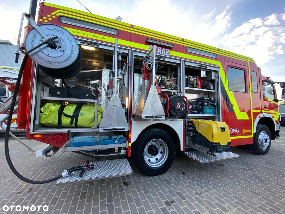 Mercedes-Benz Straż pożarna pojazd pożarniczy MERCEDES ATEGO 4x4 GBA średni terenowy uterenowiony blokady mosty reduktor maszt oświetleniowy - 18