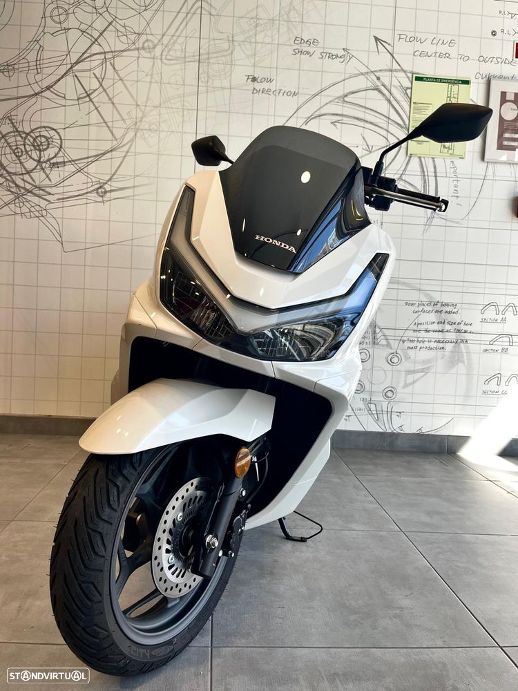 Honda PCX125 DX - 2