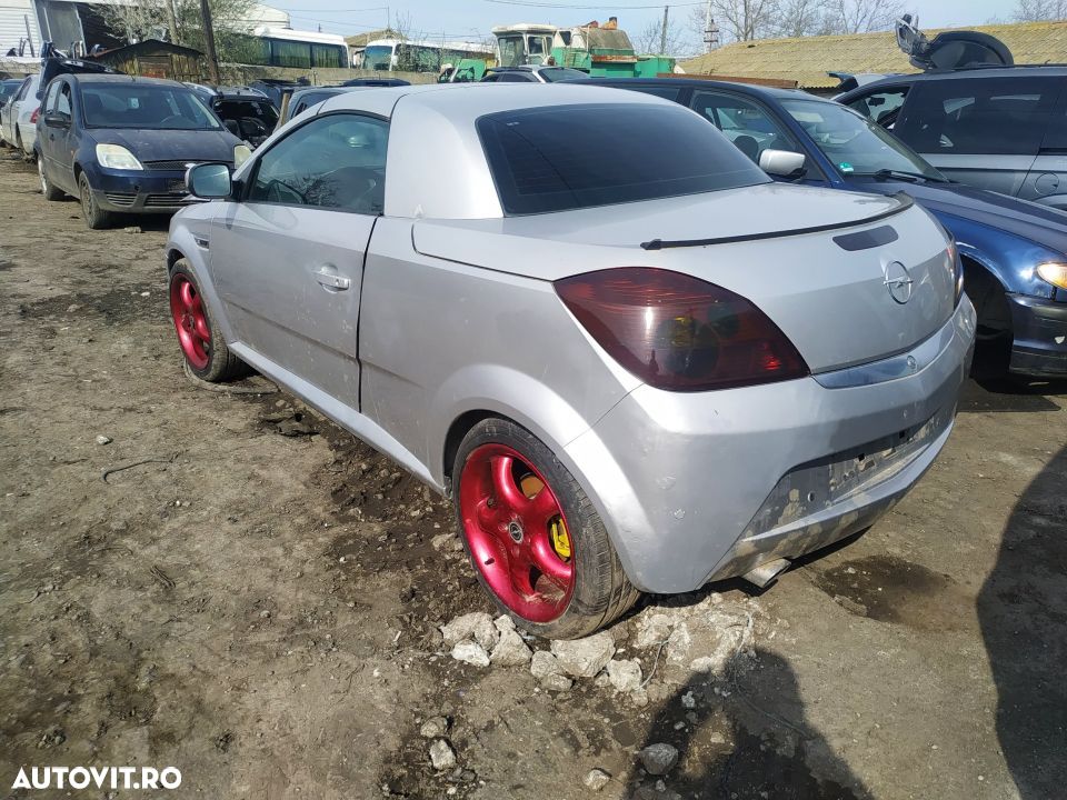 Dezmembrari  Opel TIGRA B TwinTop  2004  > 0000 1.8 Benzina - 5