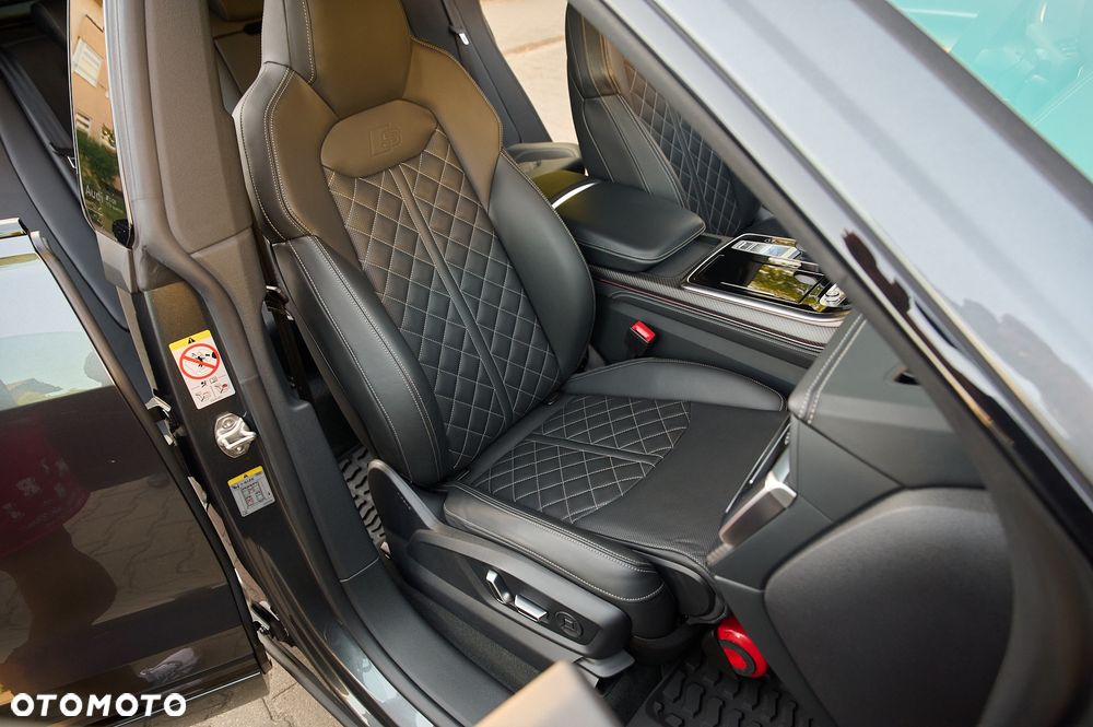 Audi SQ8 - 27