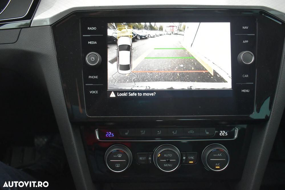 Volkswagen Passat 2.0 TDI DSG Comfortline - 15