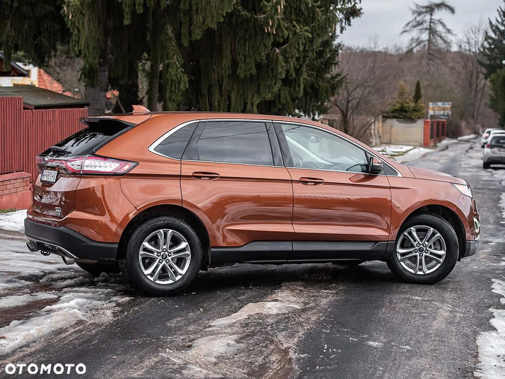 Ford Edge - 18