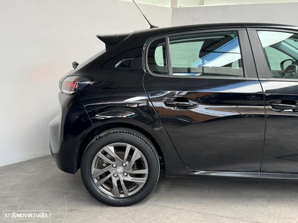 Peugeot 208 - 7