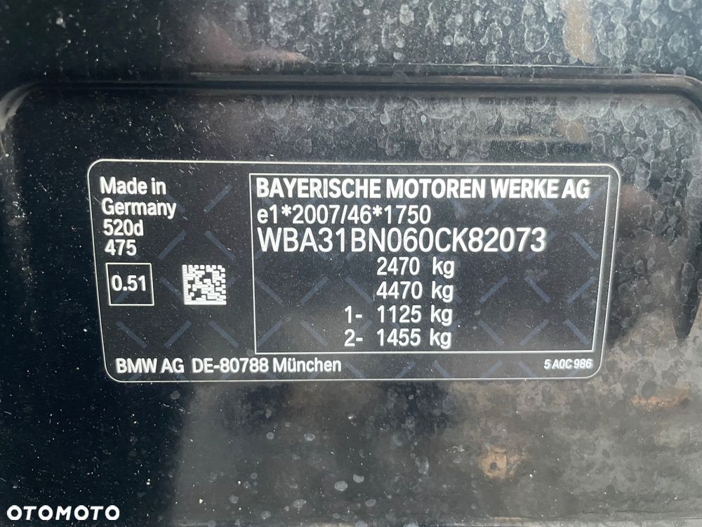 BMW Seria 5 520d M Sport Edition - 13