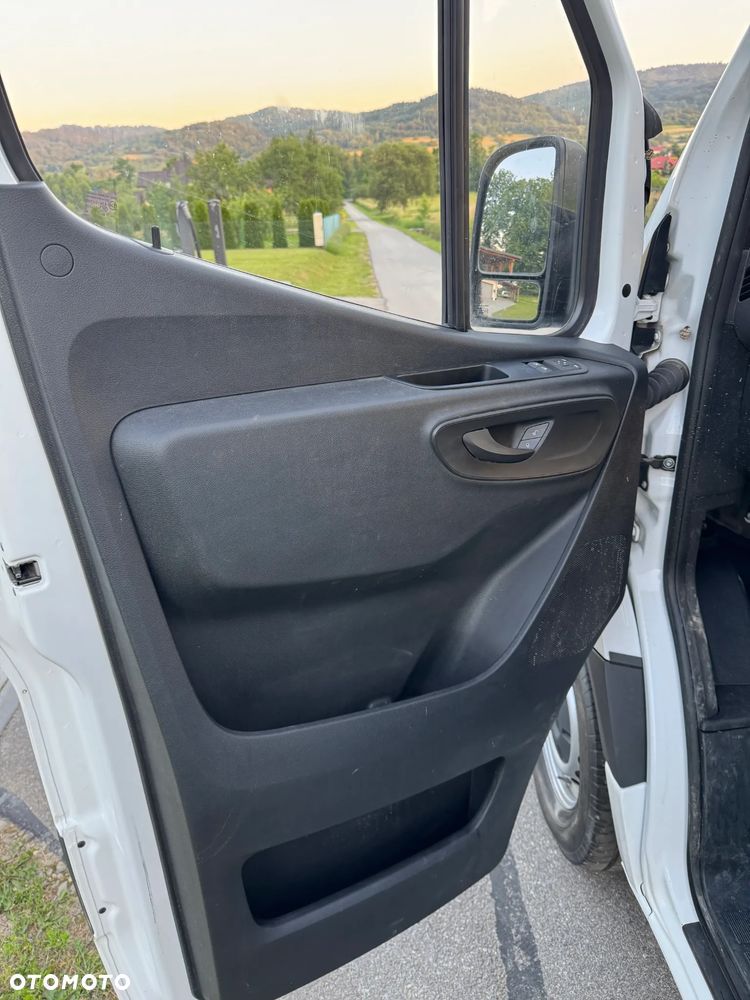 Mercedes-Benz Sprinter 315 - 11