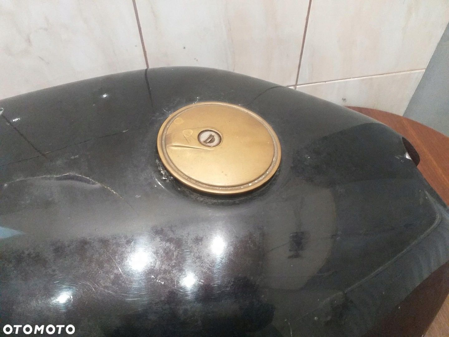 ZBIORNIK PALIWA BAK SUZUKI GS 650 - 5
